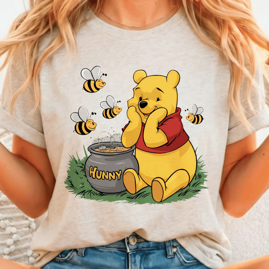 Bear w Bees & Hunny - Full Color DTF T-Shirt Transfer - 649